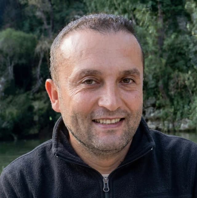 Mustafa Türkmen — Baş Usta